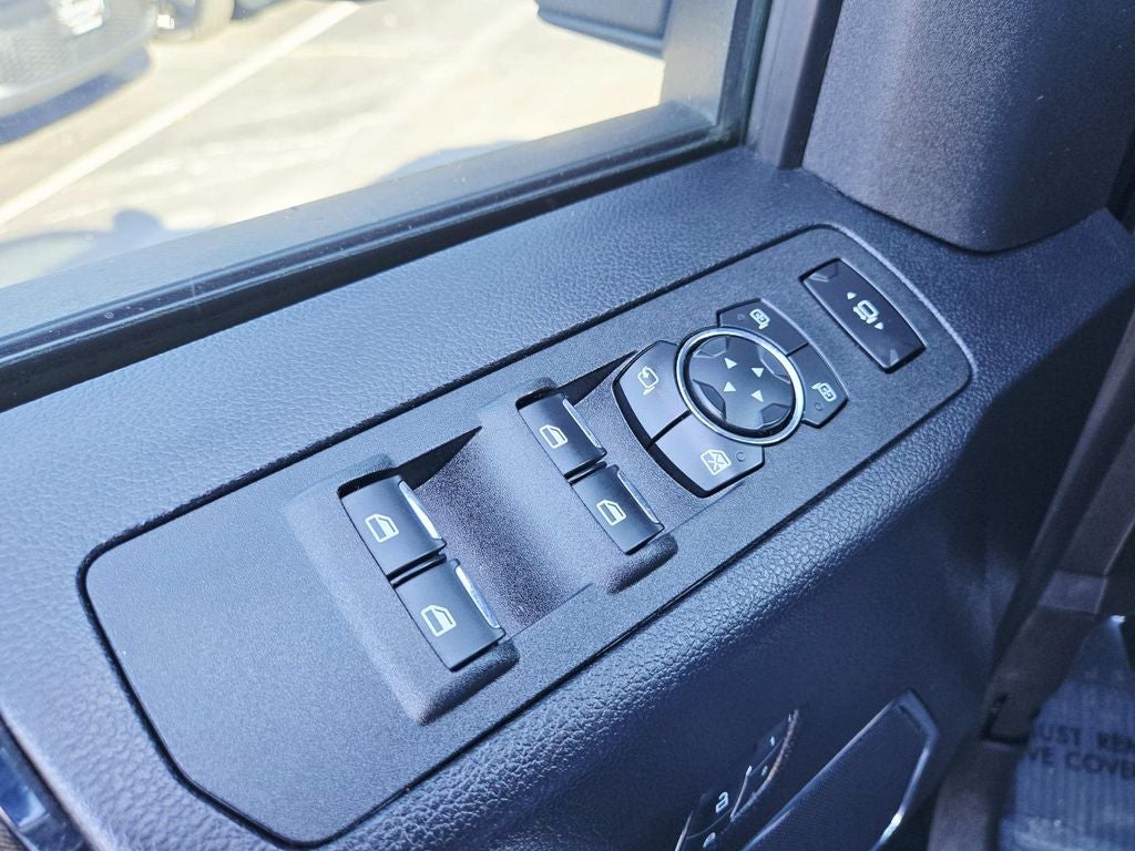 2017 Ford F-350SD Lariat