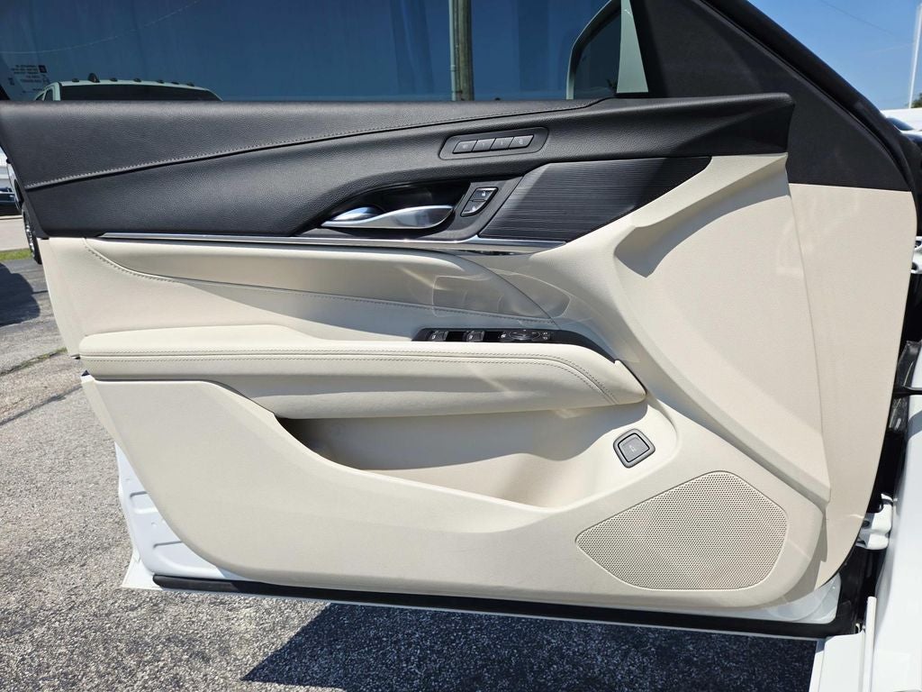 2023 Cadillac CT4 Premium Luxury