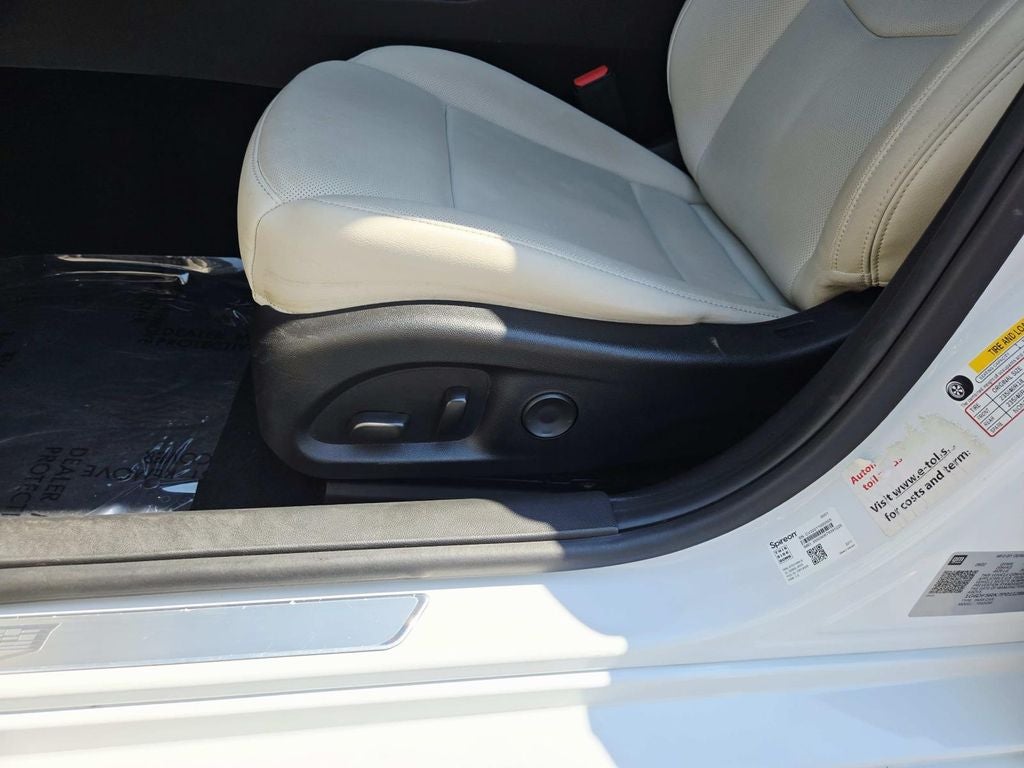2023 Cadillac CT4 Premium Luxury