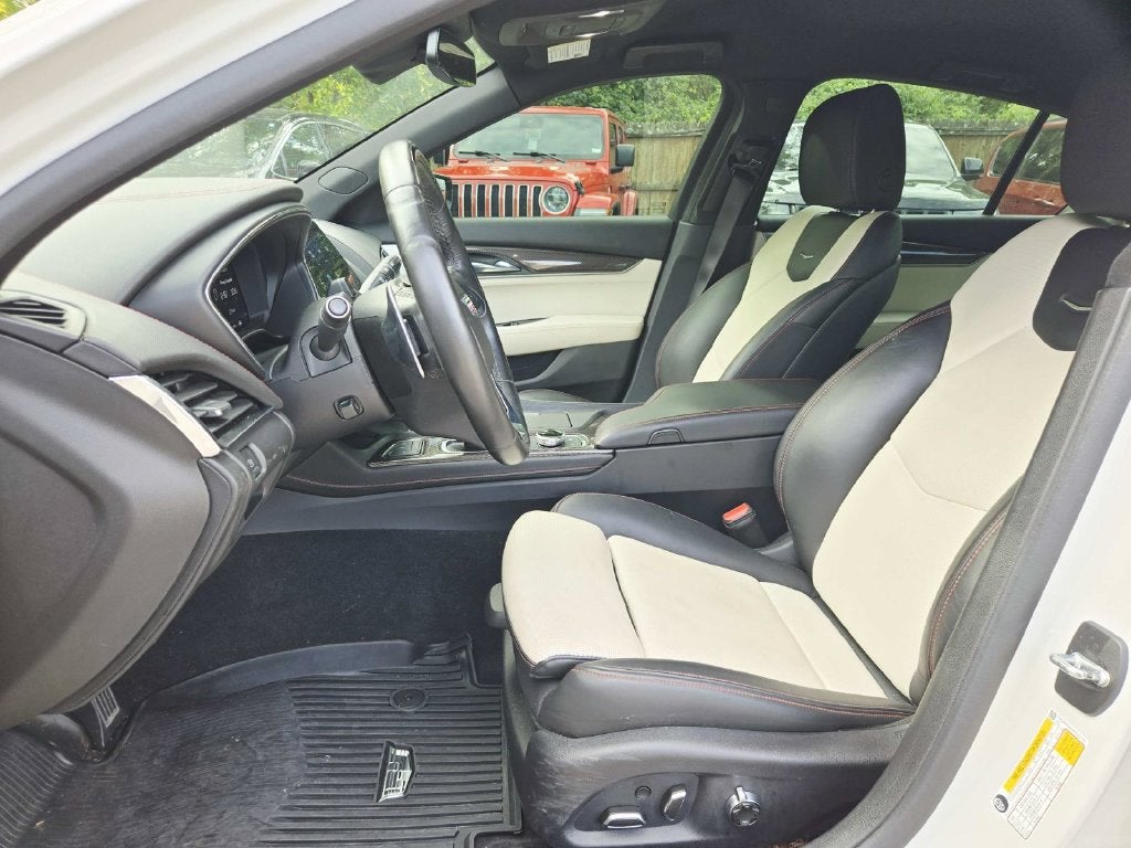 2023 Cadillac CT5 V-Series