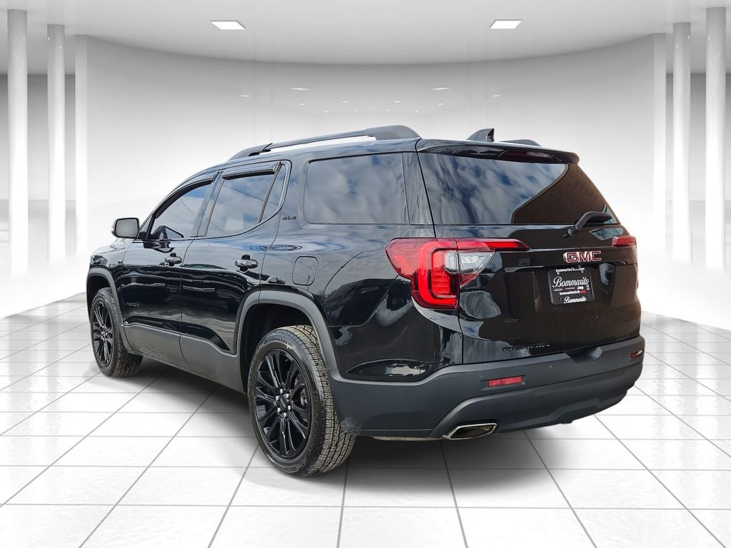 2022 GMC Acadia SLE