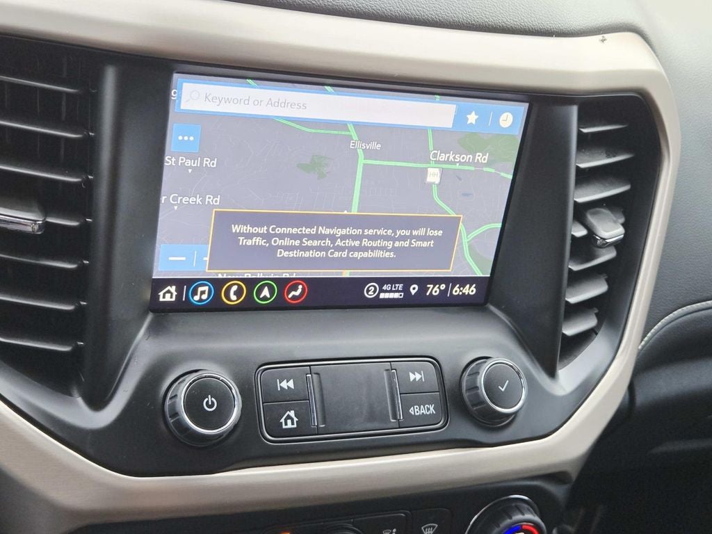 2023 GMC Acadia Denali