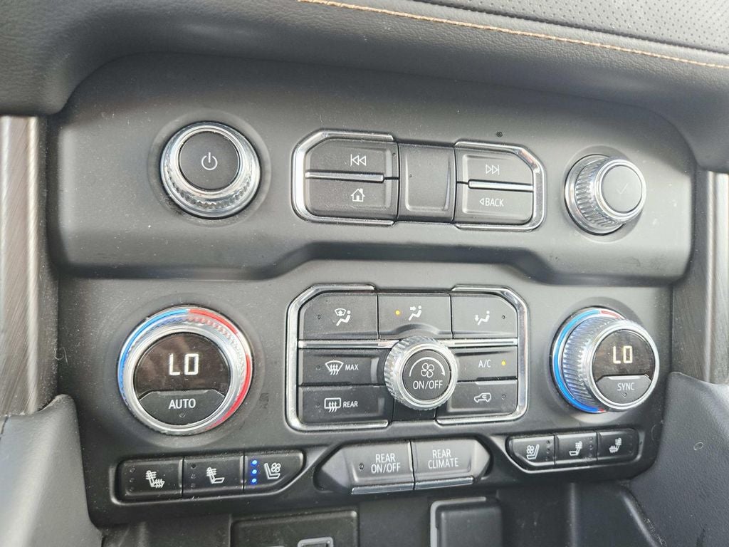2024 GMC Yukon AT4