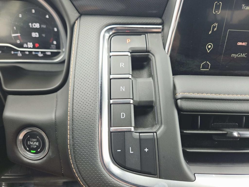 2024 GMC Yukon AT4