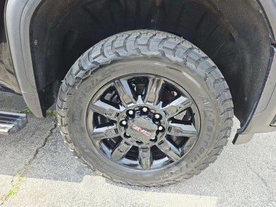 2025 GMC Sierra 2500HD AT4