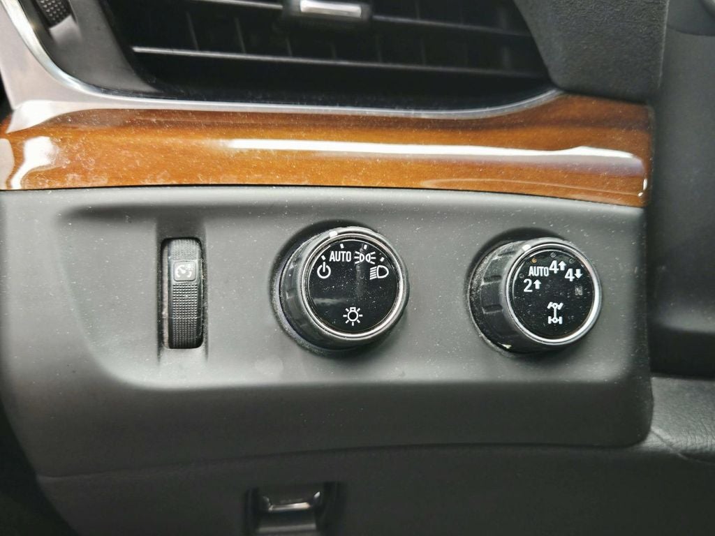 2018 Cadillac Escalade Premium Luxury