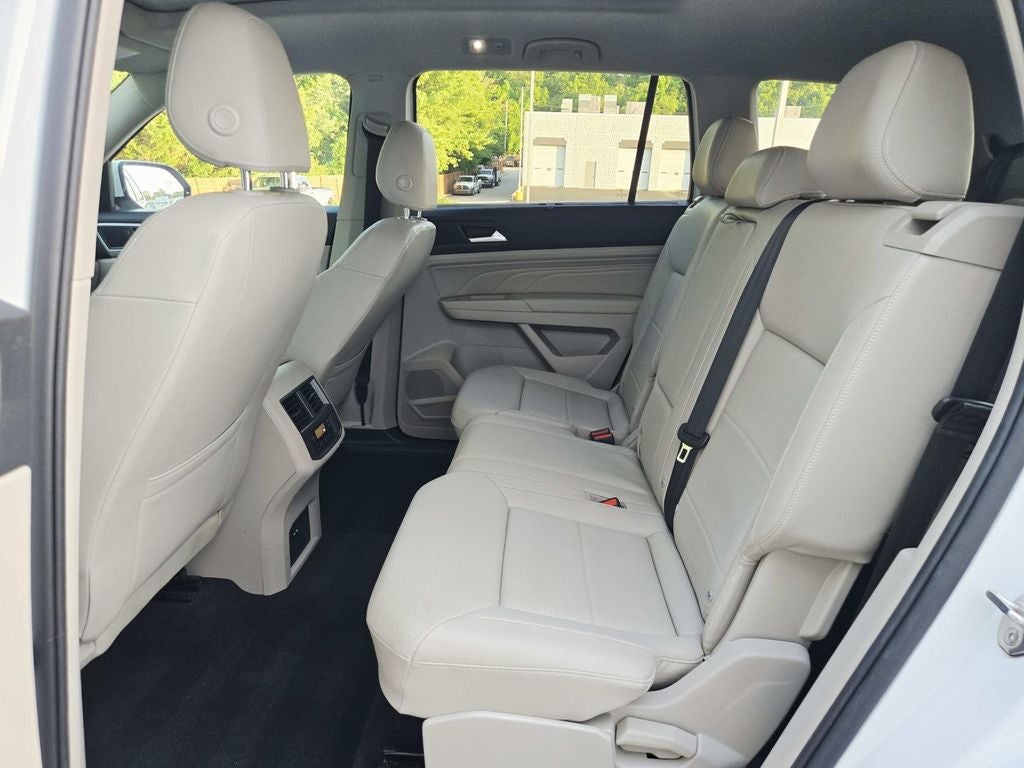 2023 Volkswagen Atlas 3.6L V6 SE w/Technology