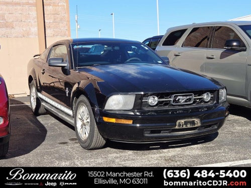 2007 Ford Mustang V6 Deluxe