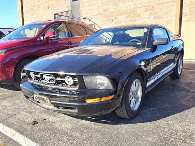 2007 Ford Mustang V6 Deluxe