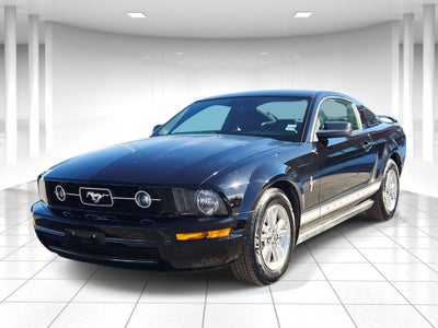 2007 Ford Mustang V6 Deluxe