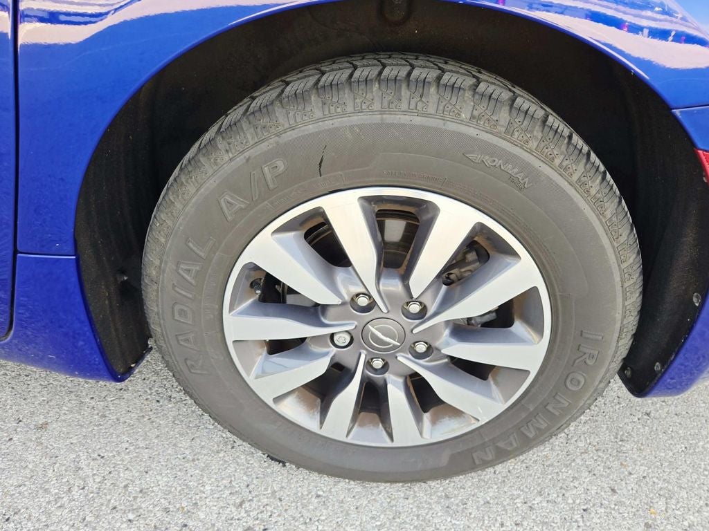 2021 Chrysler Pacifica Touring L