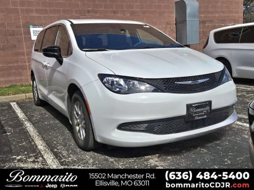 2026 Chrysler Voyager LX