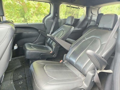 2019 Chrysler Pacifica Touring L Plus