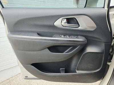 2019 Chrysler Pacifica Touring L Plus