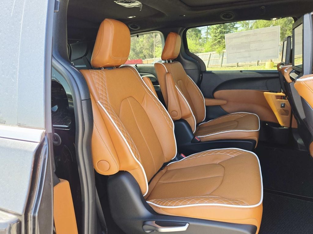 2026 Chrysler Pacifica Pinnacle