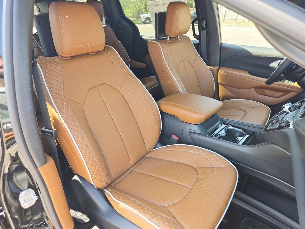 2026 Chrysler Pacifica Pinnacle