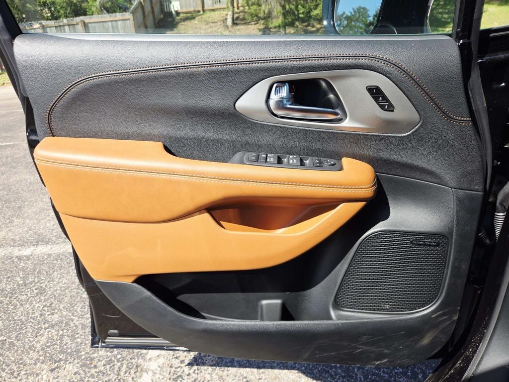 2026 Chrysler Pacifica Pinnacle