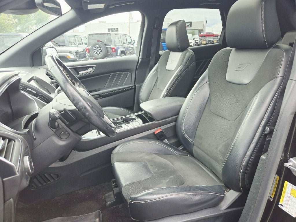 2020 Ford Edge ST