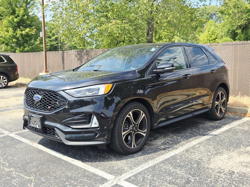 2020 Ford Edge ST