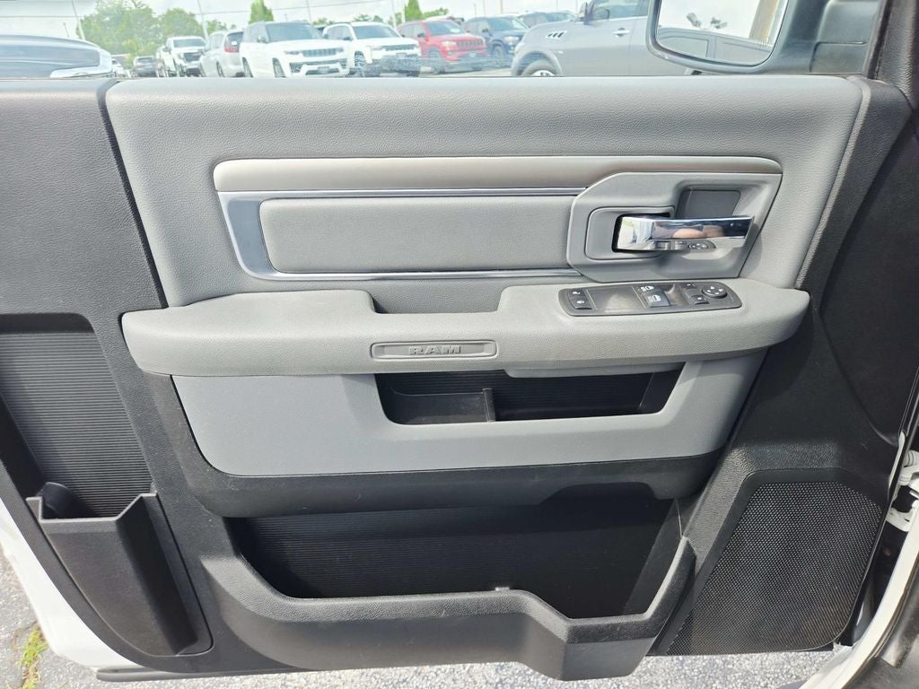 2019 RAM 1500 Classic Tradesman