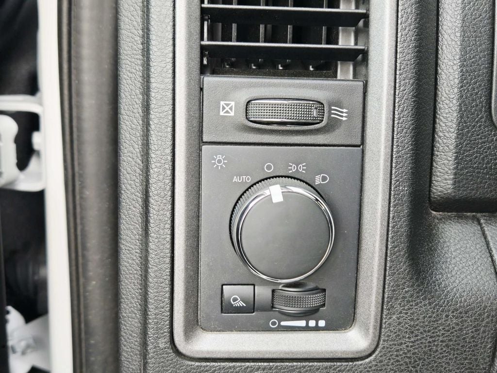 2020 RAM 1500 Classic Tradesman