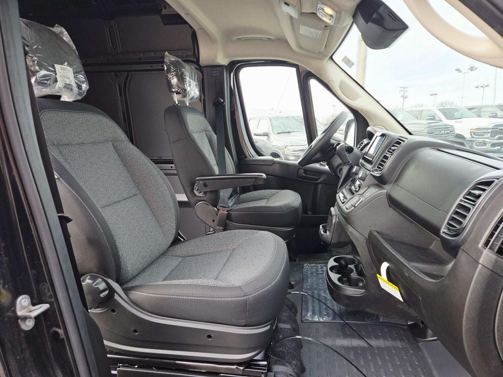 2025 RAM ProMaster 3500 High Roof 159 WB