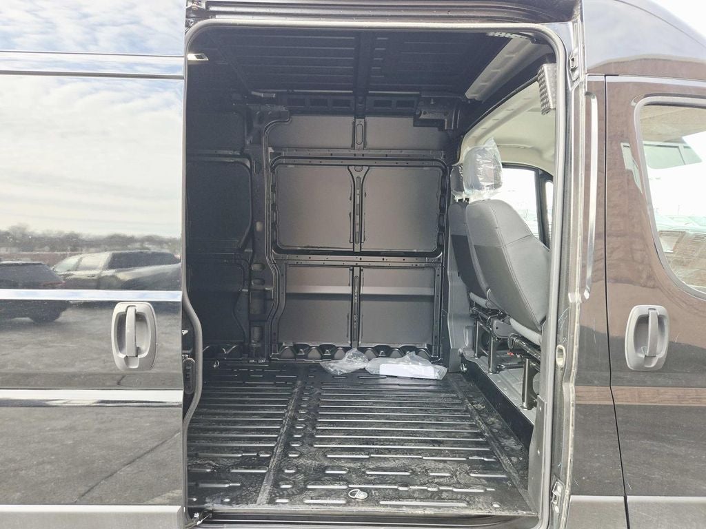 2025 RAM ProMaster 3500 High Roof 159 WB
