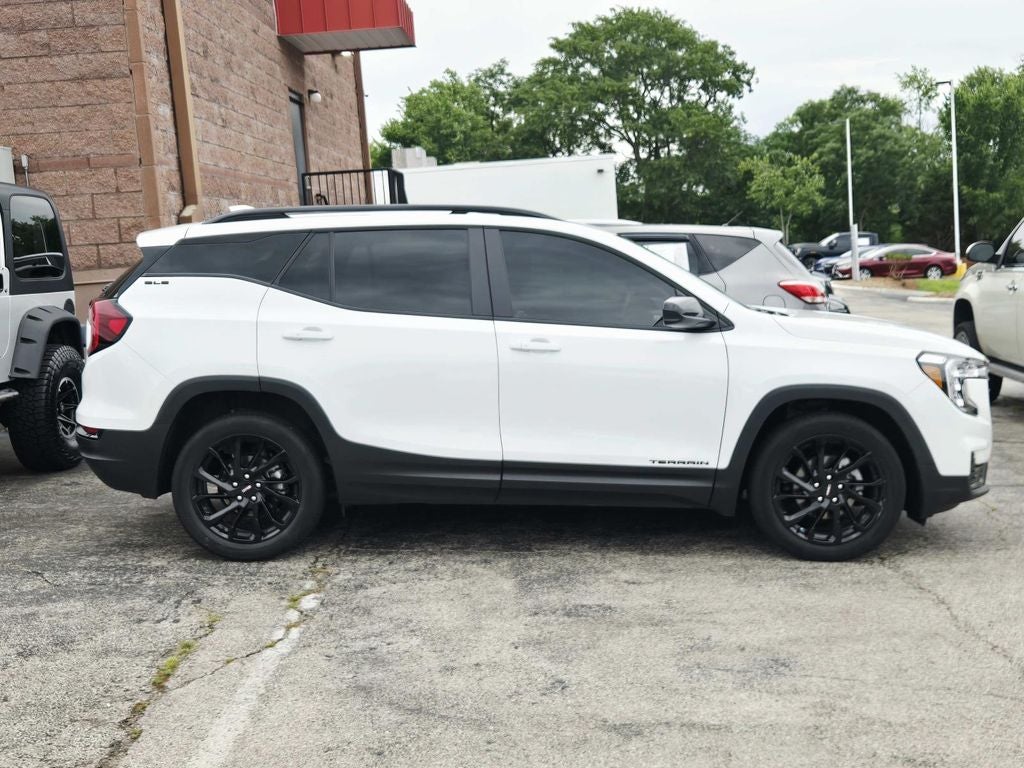 2024 GMC Terrain SLE