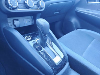 2025 Nissan Versa 1.6 SV SV