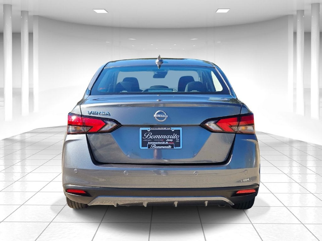 2025 Nissan Versa 1.6 SV SV