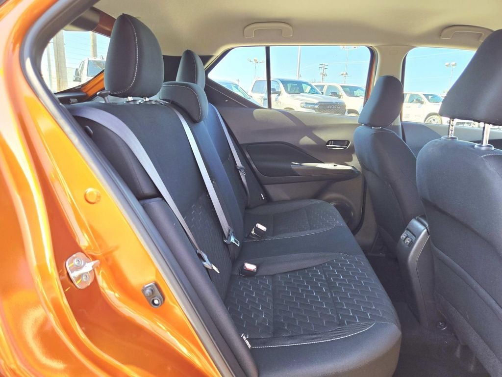 2024 Nissan Kicks SV