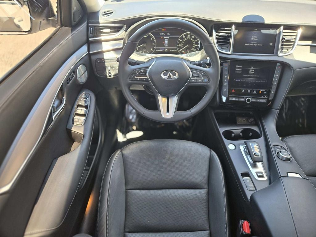 2024 INFINITI QX50 LUXE