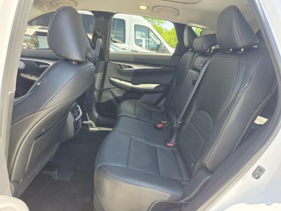 2024 INFINITI QX50 LUXE