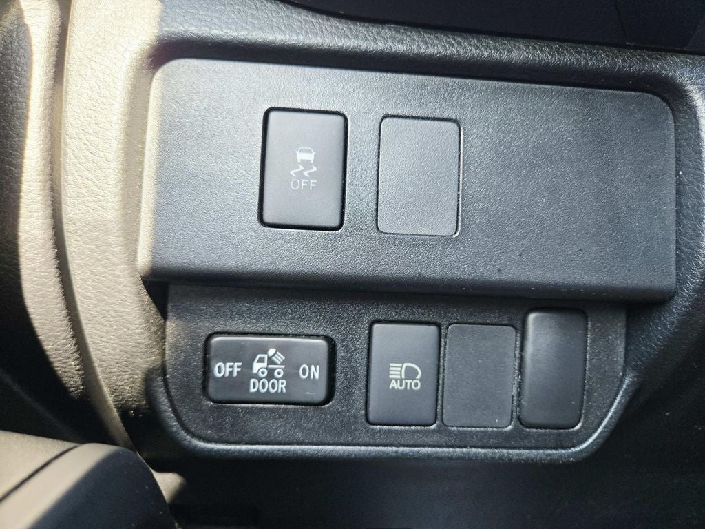 2021 Toyota Tacoma SR V6