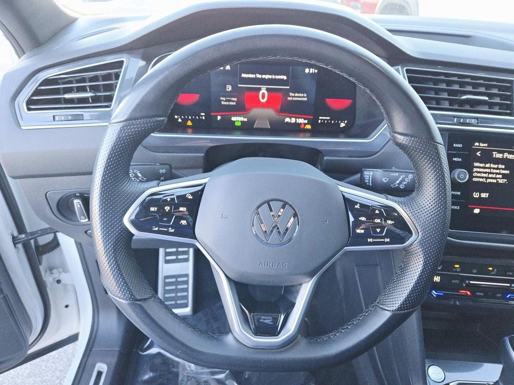 2022 Volkswagen Tiguan 2.0T SE R-Line Black