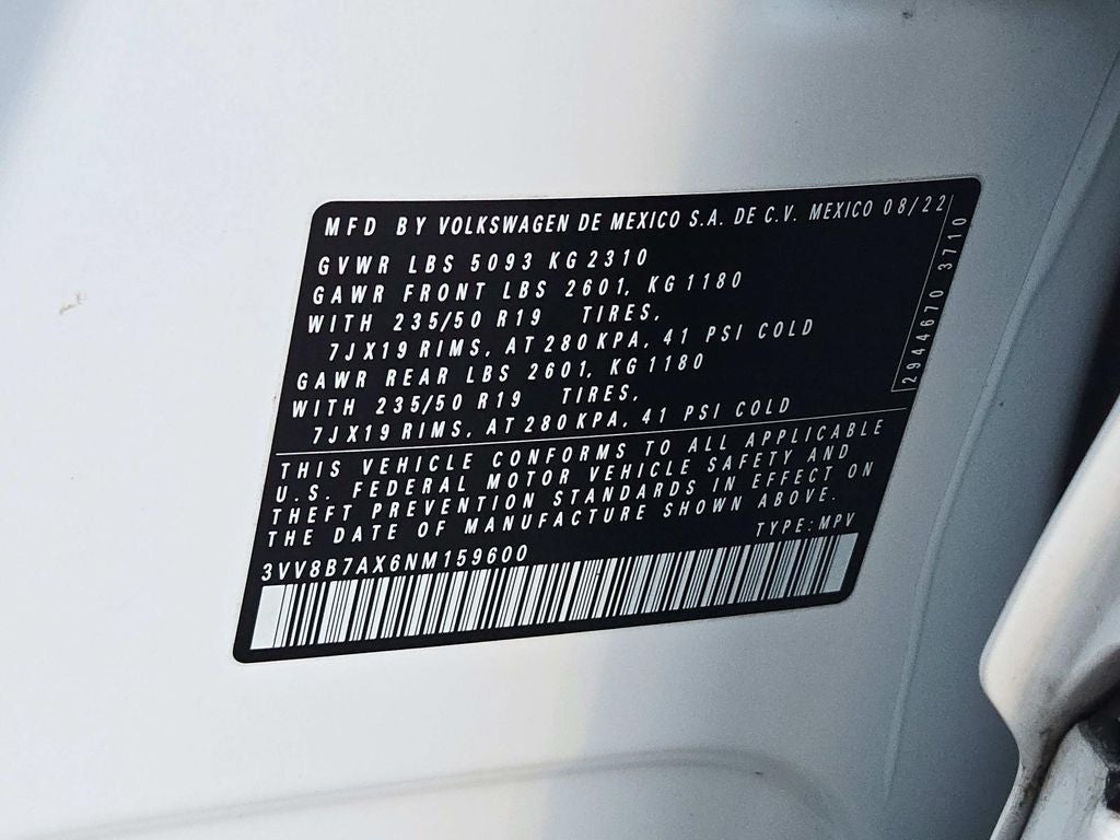 2022 Volkswagen Tiguan 2.0T SE R-Line Black