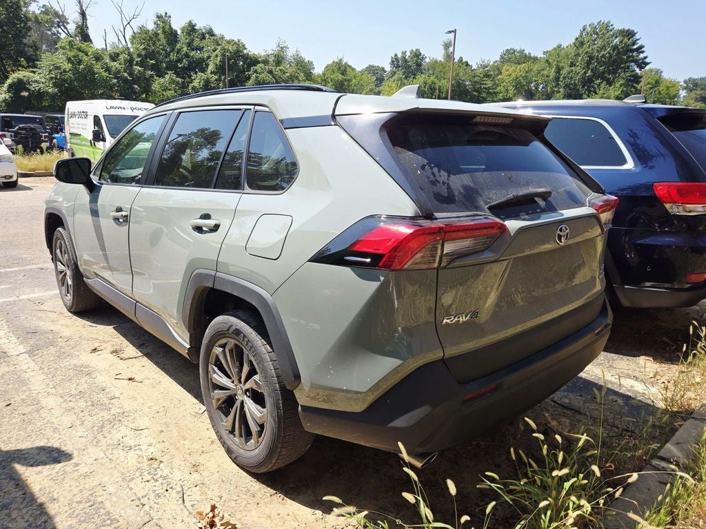 2022 Toyota RAV4 Hybrid XLE Premium