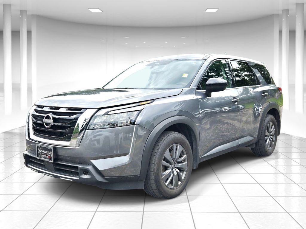 2024 Nissan Pathfinder S