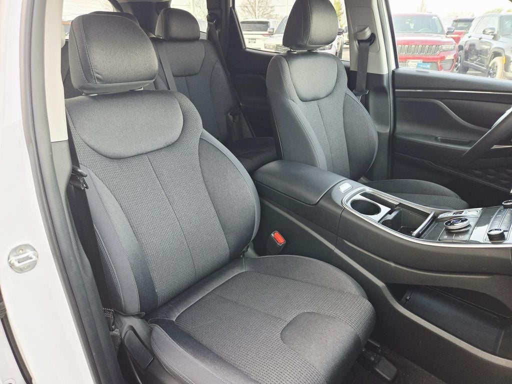 2023 Hyundai Santa Fe SE