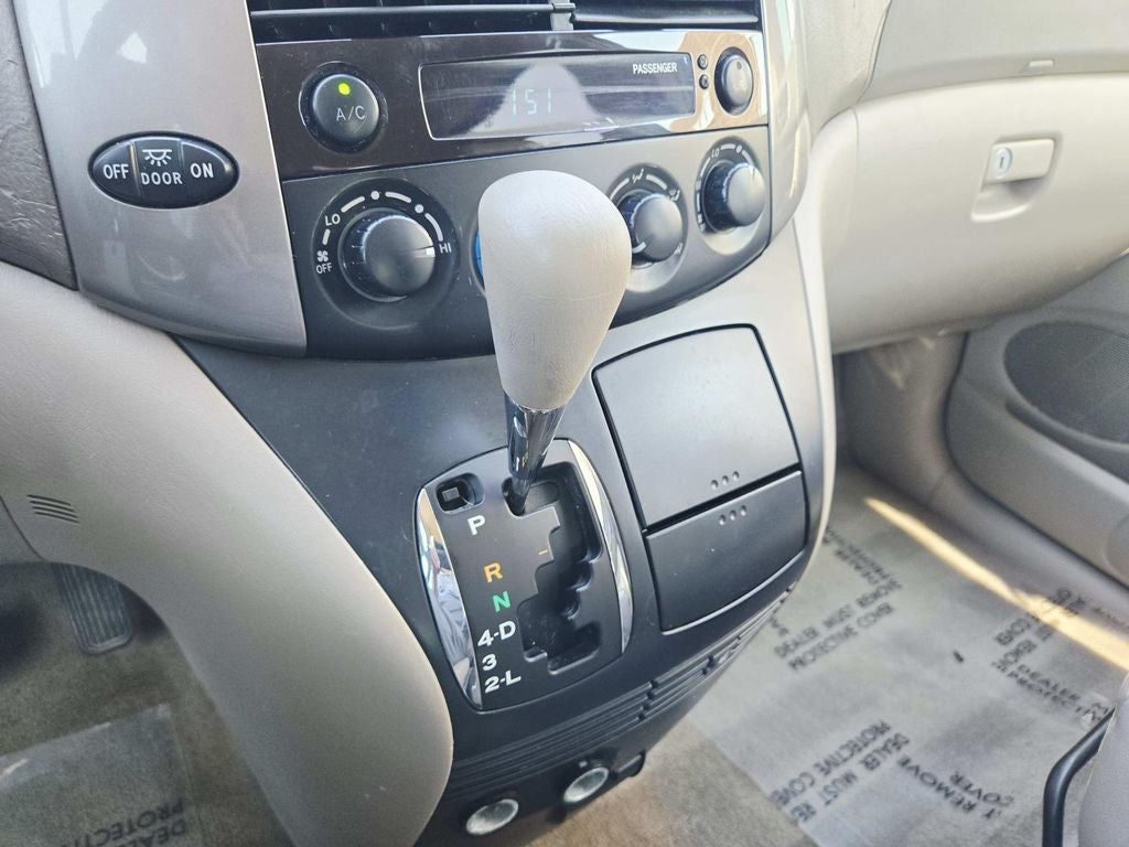 2008 Toyota Sienna CE