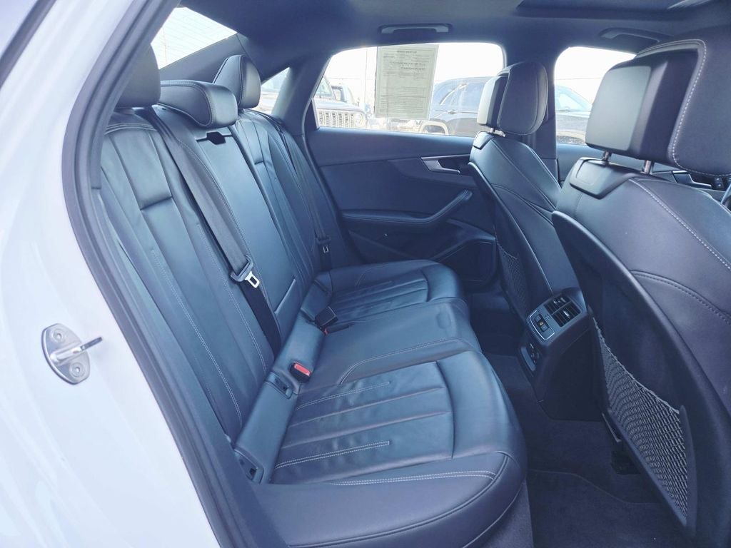 2023 Audi A4 45 S line Premium Plus quattro