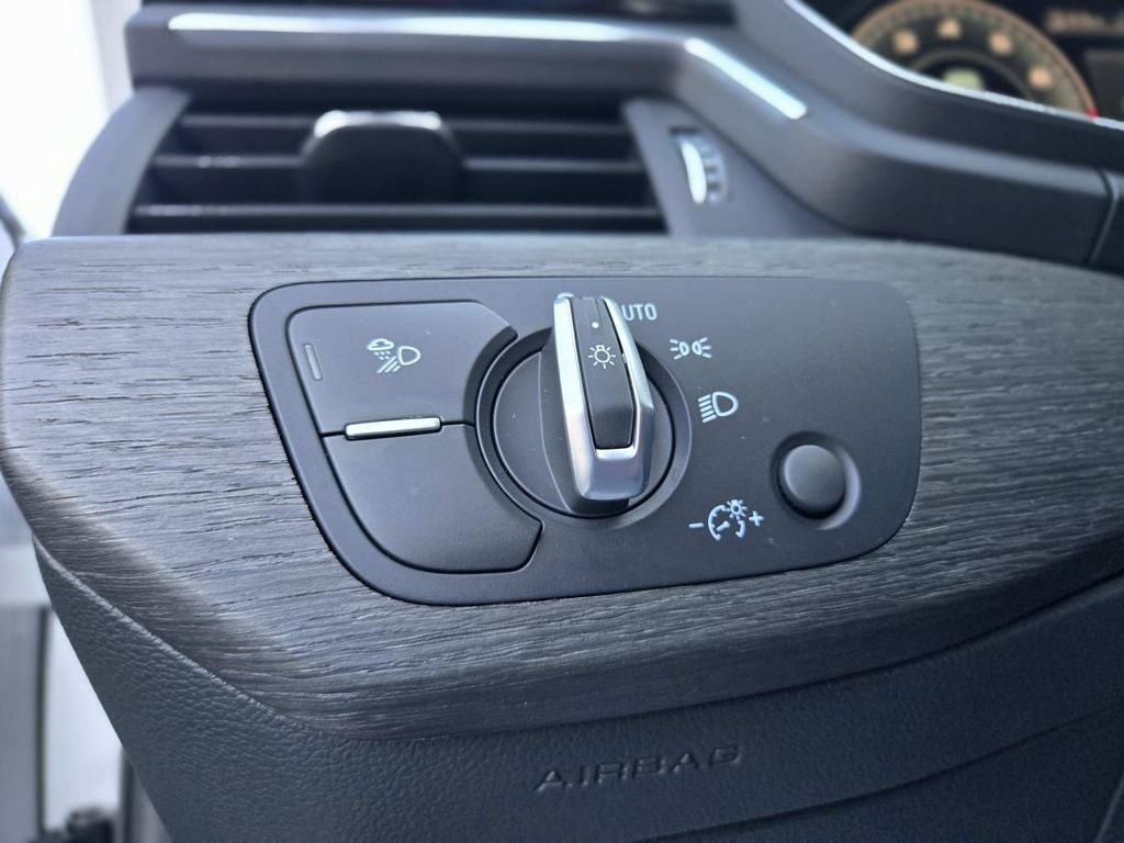 2023 Audi A4 45 S line Premium Plus quattro