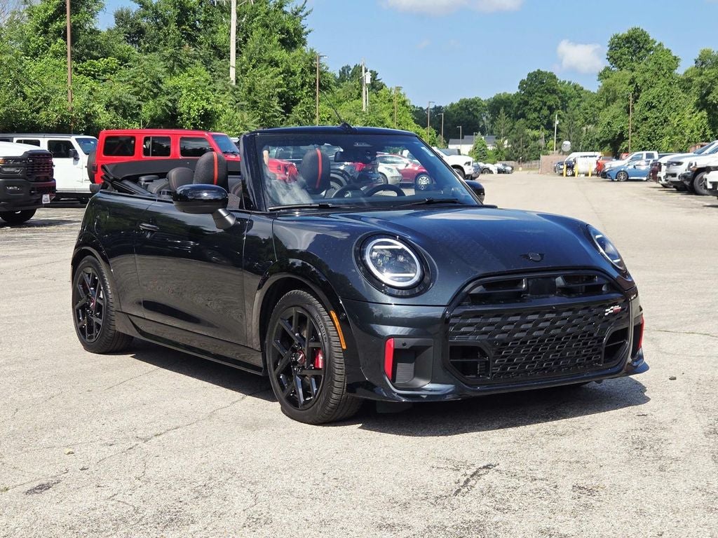 2025 MINI John Cooper Works Signature