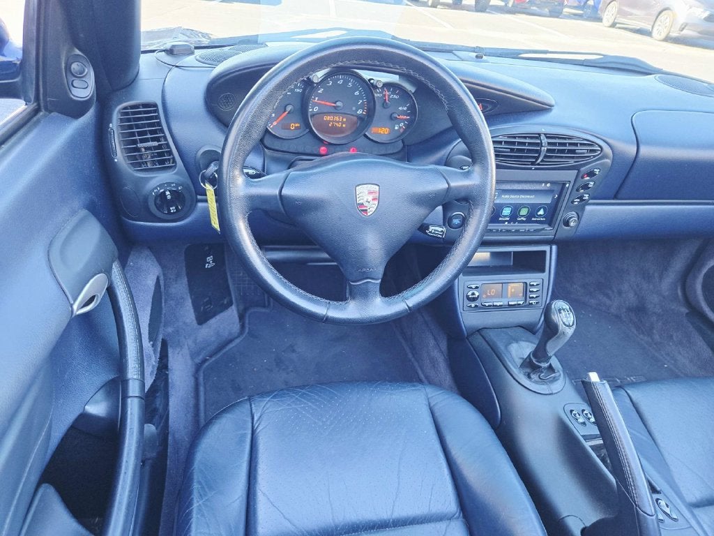 2001 Porsche Boxster Base