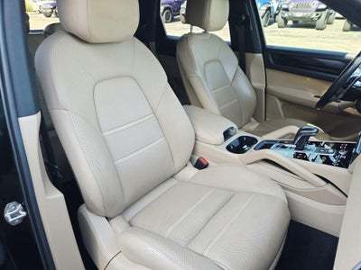 2019 Porsche Cayenne Base
