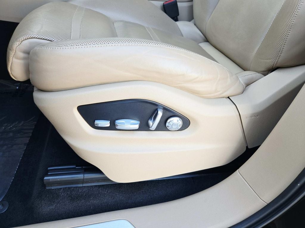 2019 Porsche Cayenne Base