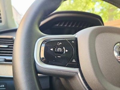 2025 Volvo XC90 B6 Plus 6-Seater