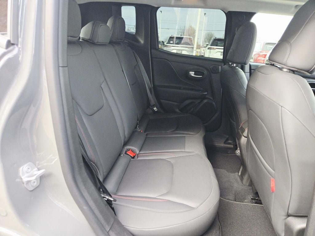 2023 Jeep Renegade Trailhawk