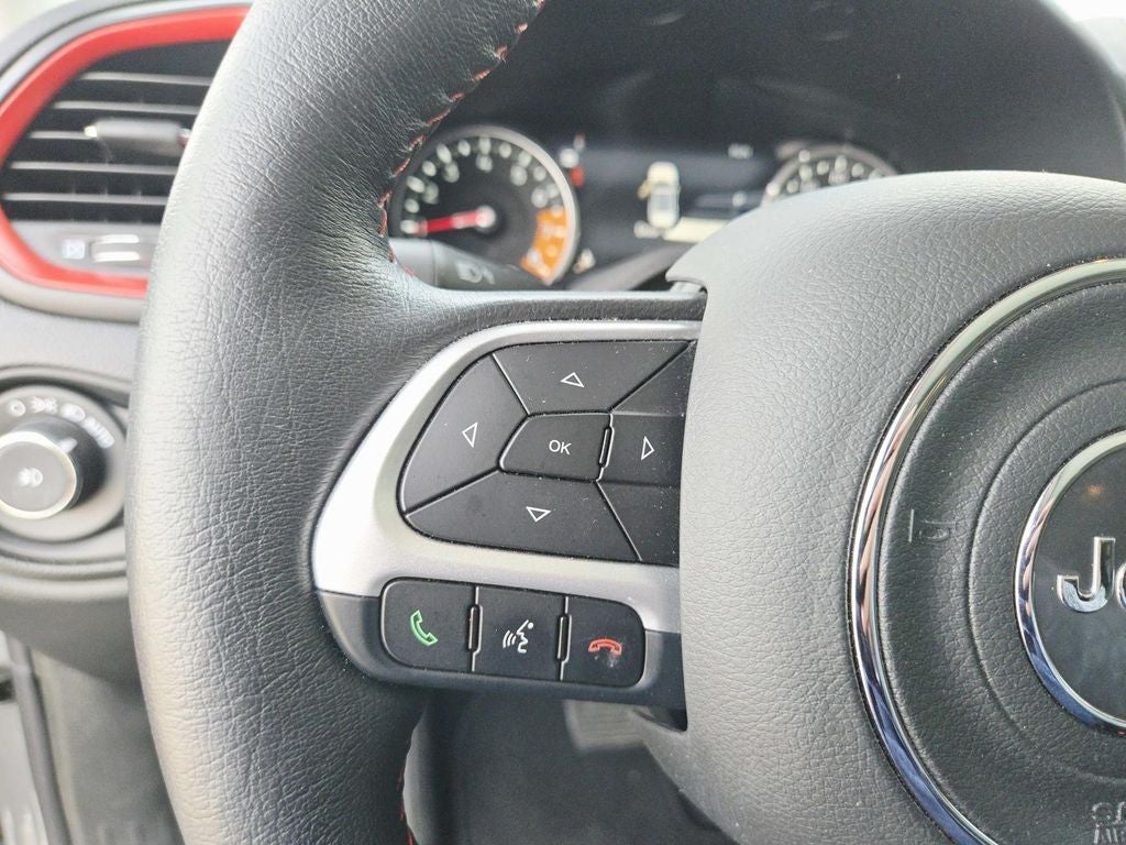 2023 Jeep Renegade Trailhawk