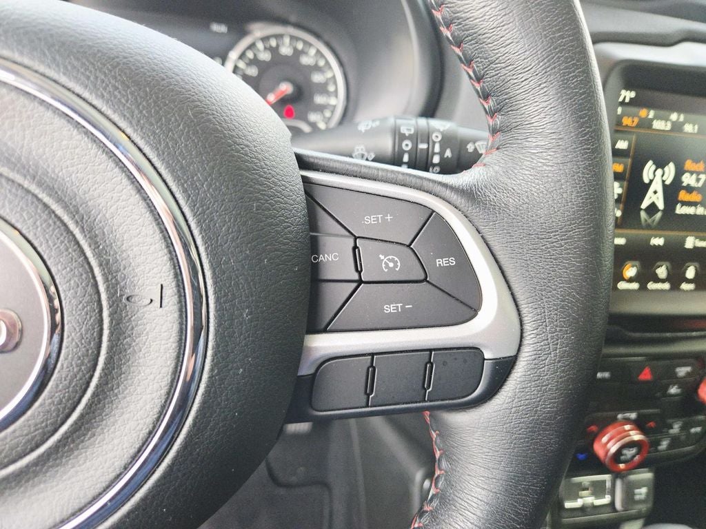 2023 Jeep Renegade Trailhawk